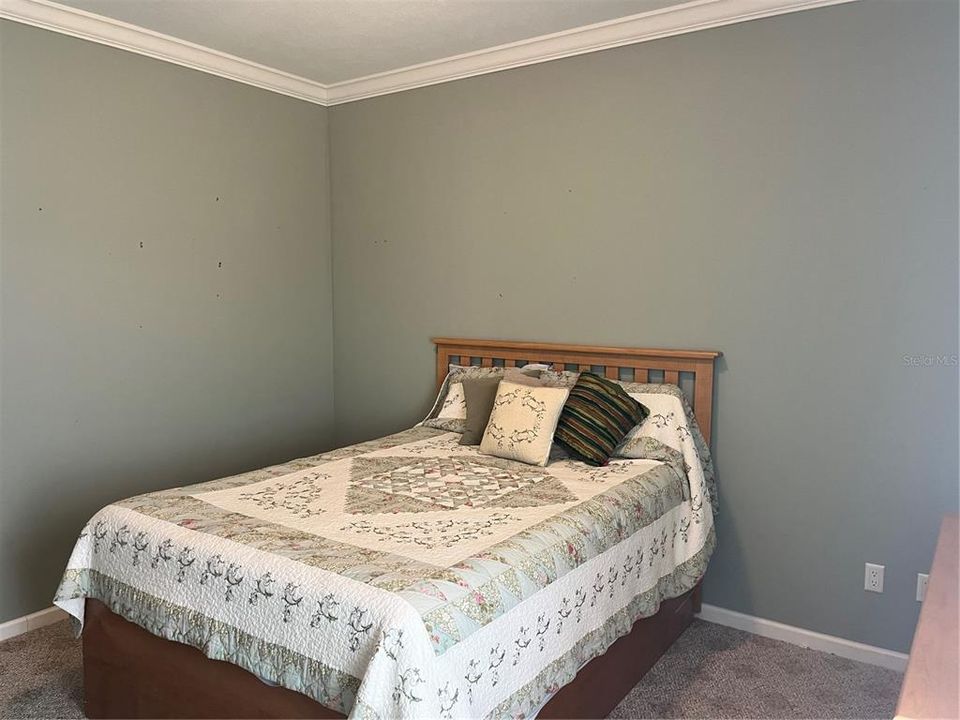 Active With Contract: $235,000 (2 beds, 2 baths, 1527 Square Feet)