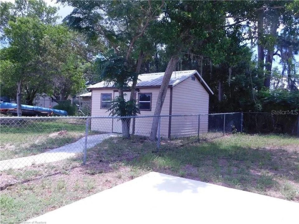 En Venta: $240,000 (3 camas, 2 baños, 1530 Pies cuadrados)