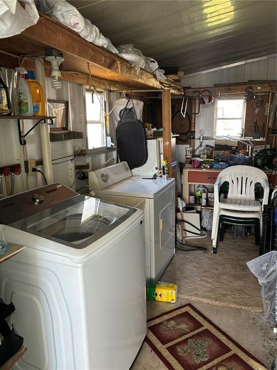 На продажу: $62,000 (2 спален, 2 ванн, 1215 Квадратных фут)