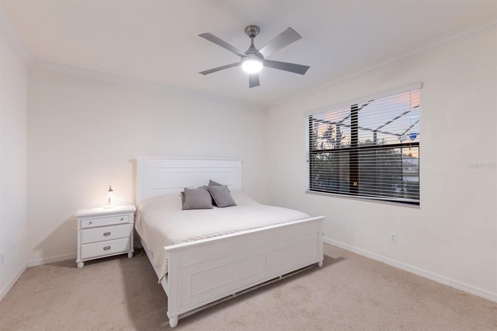 En Venta: $629,900 (4 camas, 3 baños, 2287 Pies cuadrados)