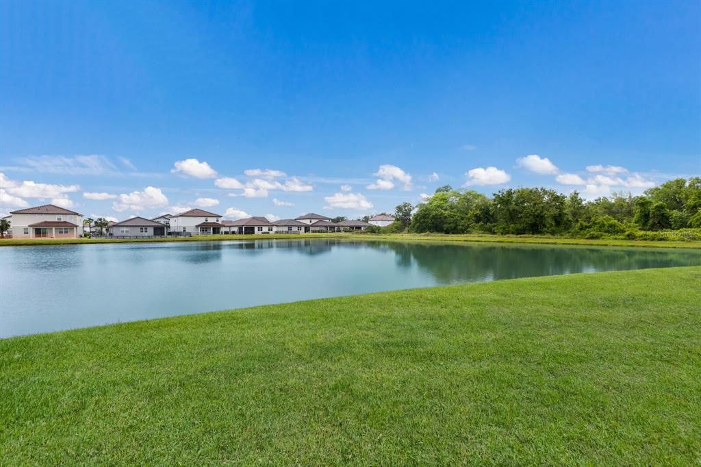 En Venta: $629,900 (4 camas, 3 baños, 2287 Pies cuadrados)