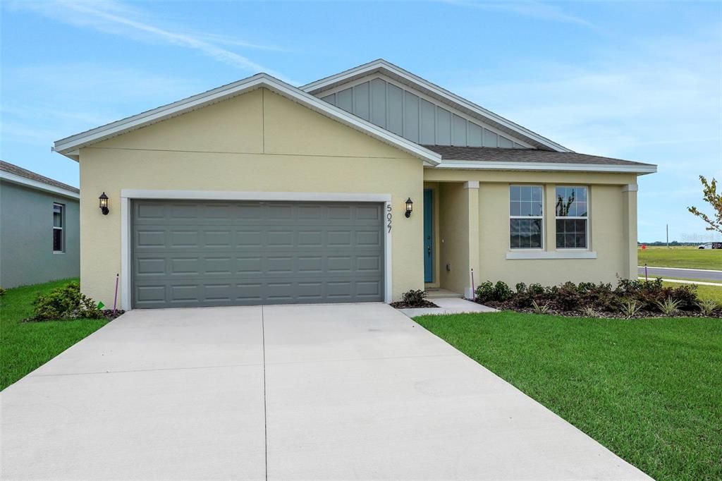 Active With Contract: $273,948 (4 beds, 2 baths, 1598 Square Feet)