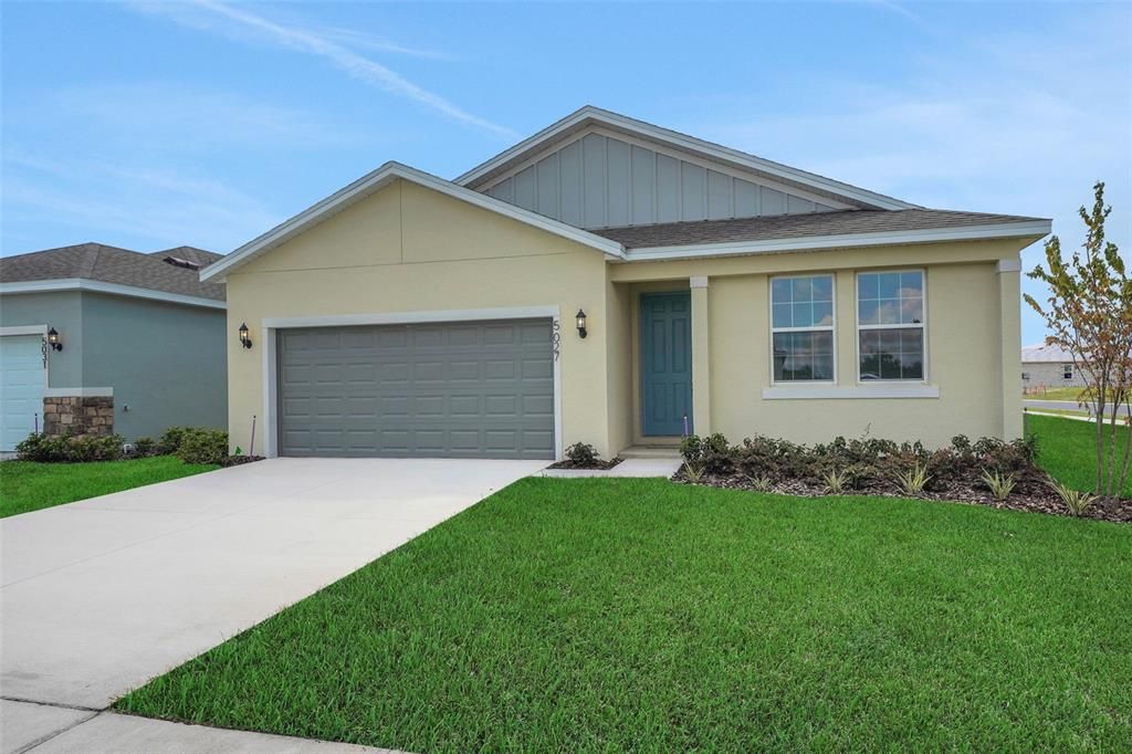 Active With Contract: $273,948 (4 beds, 2 baths, 1598 Square Feet)