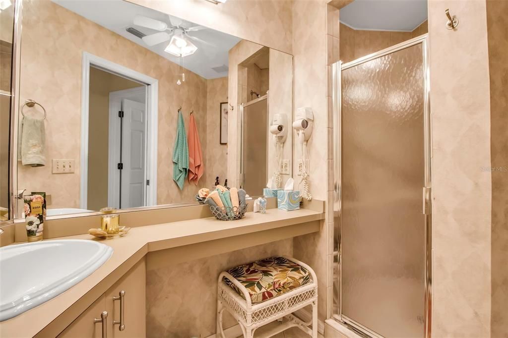 Active With Contract: $330,000 (3 beds, 2 baths, 1547 Square Feet)