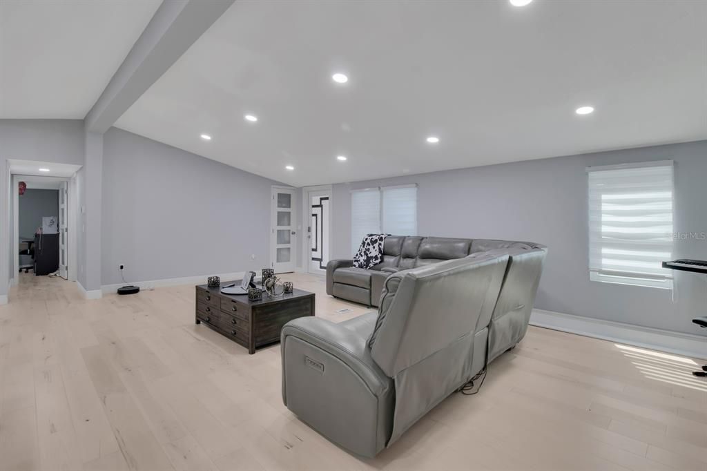 На продажу: $450,000 (3 спален, 2 ванн, 1680 Квадратных фут)