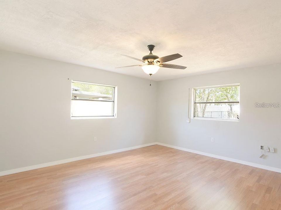 For Rent: $2,000 (2 beds, 2 baths, 1208 Square Feet)