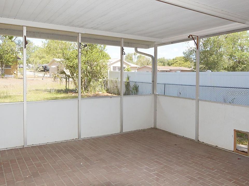 For Rent: $2,000 (2 beds, 2 baths, 1208 Square Feet)