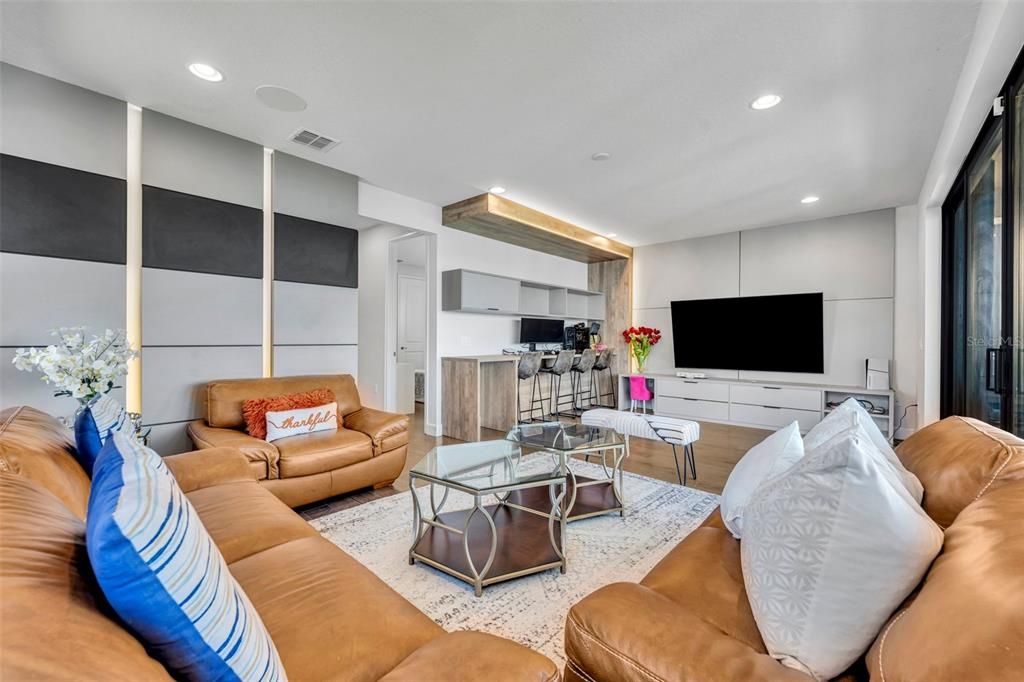 En Venta: $1,665,000 (5 camas, 4 baños, 4198 Pies cuadrados)