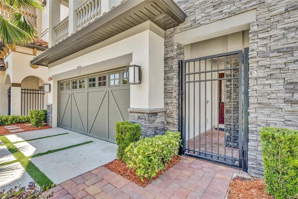 En Venta: $1,665,000 (5 camas, 4 baños, 4198 Pies cuadrados)