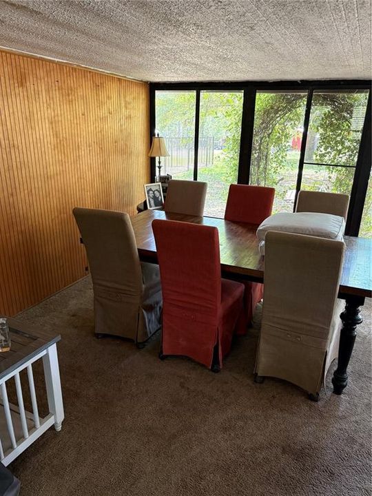 Active With Contract: $199,000 (3 beds, 1 baths, 732 Square Feet)