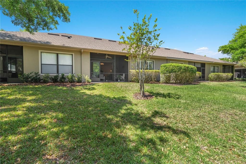 Active With Contract: $299,900 (2 beds, 2 baths, 1308 Square Feet)