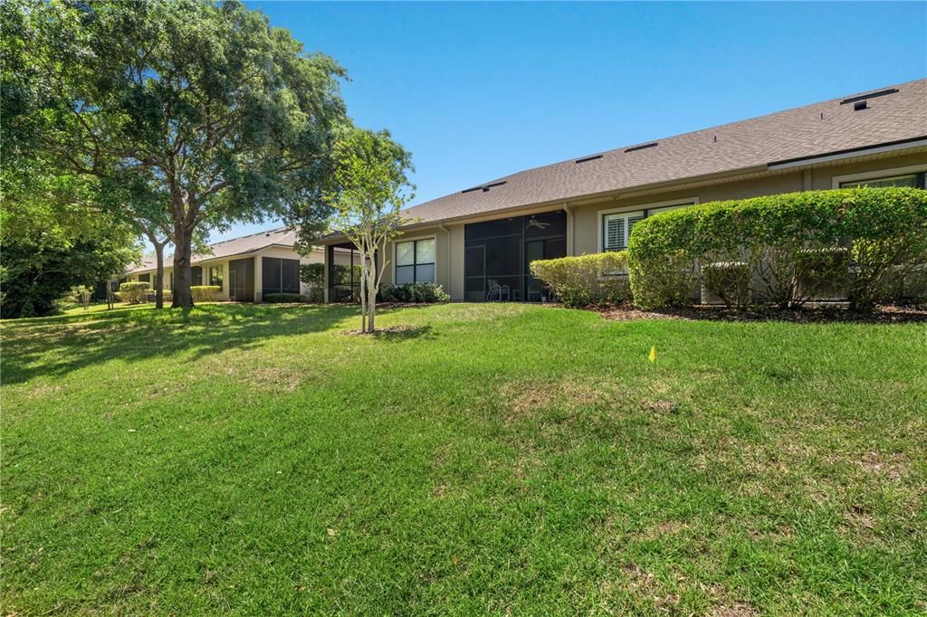 Active With Contract: $299,900 (2 beds, 2 baths, 1308 Square Feet)