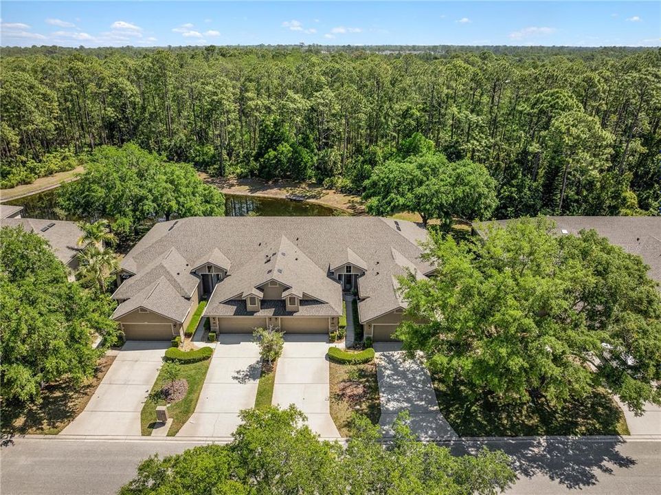 Active With Contract: $299,900 (2 beds, 2 baths, 1308 Square Feet)