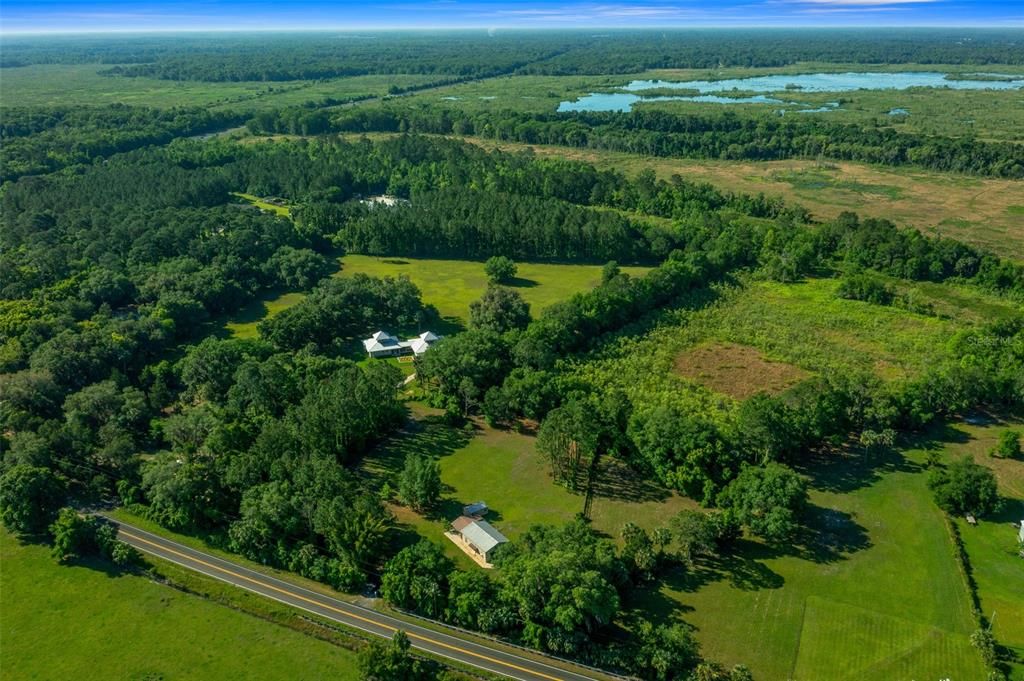 待售: $299,000 (2 贝兹, 1 浴室, 888 平方英尺)