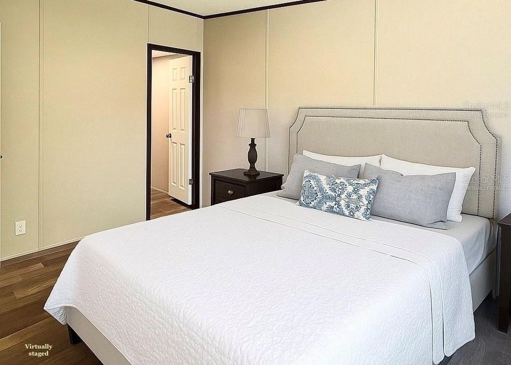 待售: $260,000 (3 贝兹, 2 浴室, 1264 平方英尺)