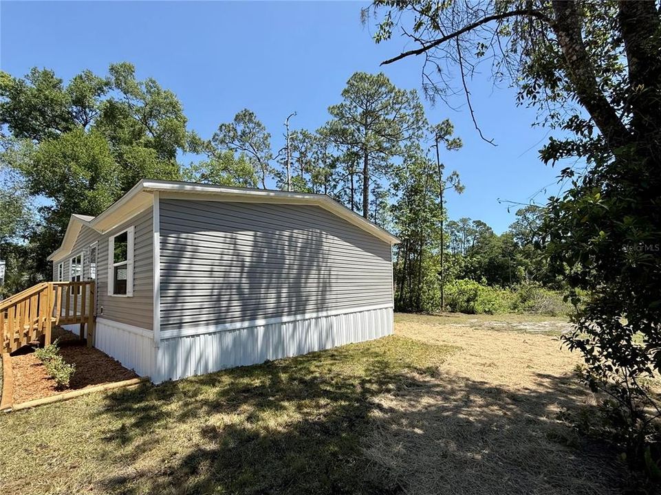 待售: $260,000 (3 贝兹, 2 浴室, 1264 平方英尺)