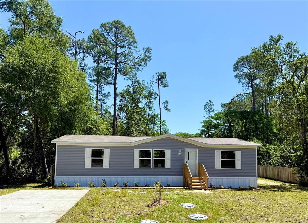 待售: $260,000 (3 贝兹, 2 浴室, 1264 平方英尺)