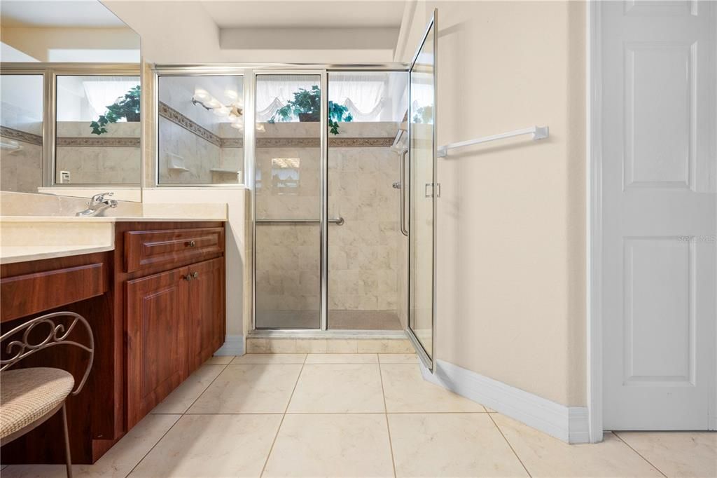 For Sale: $279,000 (3 beds, 2 baths, 2034 Square Feet)