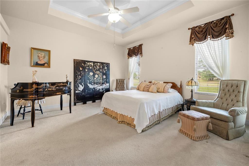 For Sale: $279,000 (3 beds, 2 baths, 2034 Square Feet)