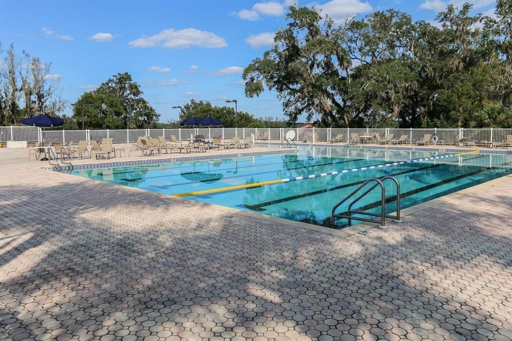 На продажу: $699,999 (4 спален, 3 ванн, 2376 Квадратных фут)