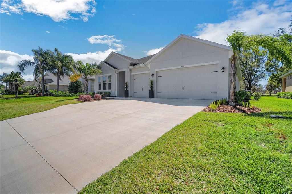 На продажу: $699,999 (4 спален, 3 ванн, 2376 Квадратных фут)