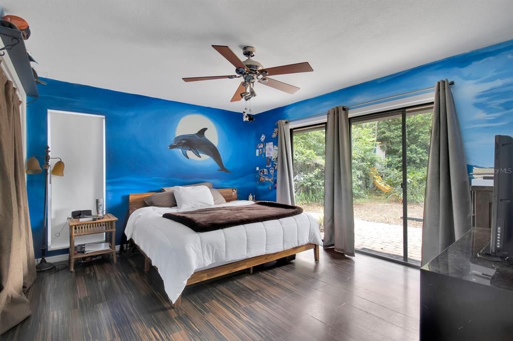 En Venta: $825,000 (4 camas, 3 baños, 3496 Pies cuadrados)