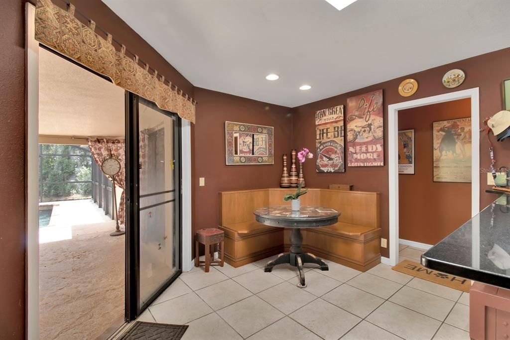 En Venta: $825,000 (4 camas, 3 baños, 3496 Pies cuadrados)