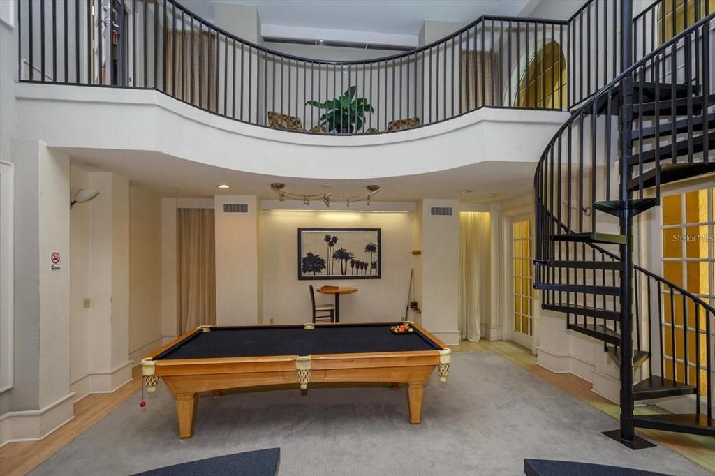 For Sale: $174,900 (1 beds, 1 baths, 411 Square Feet)