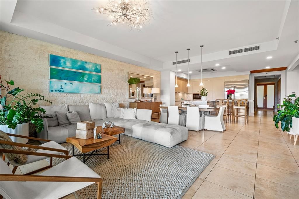 Active With Contract: $2,900,000 (3 beds, 3 baths, 1892 Square Feet)