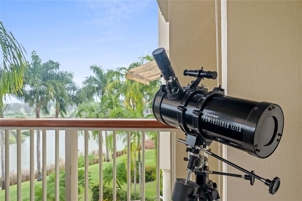 Active With Contract: $2,900,000 (3 beds, 3 baths, 1892 Square Feet)