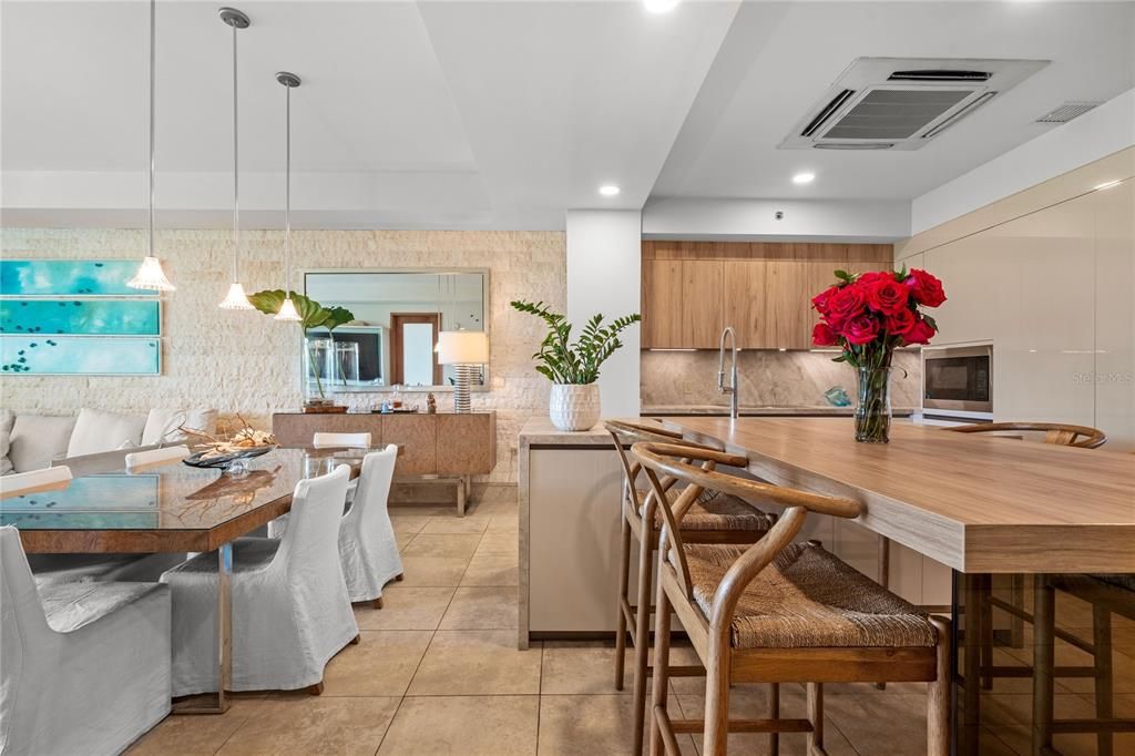 Active With Contract: $2,900,000 (3 beds, 3 baths, 1892 Square Feet)