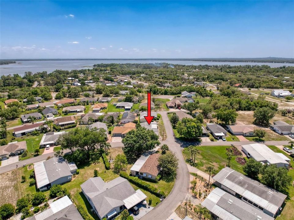 For Sale: $149,500 (2 beds, 2 baths, 1560 Square Feet)