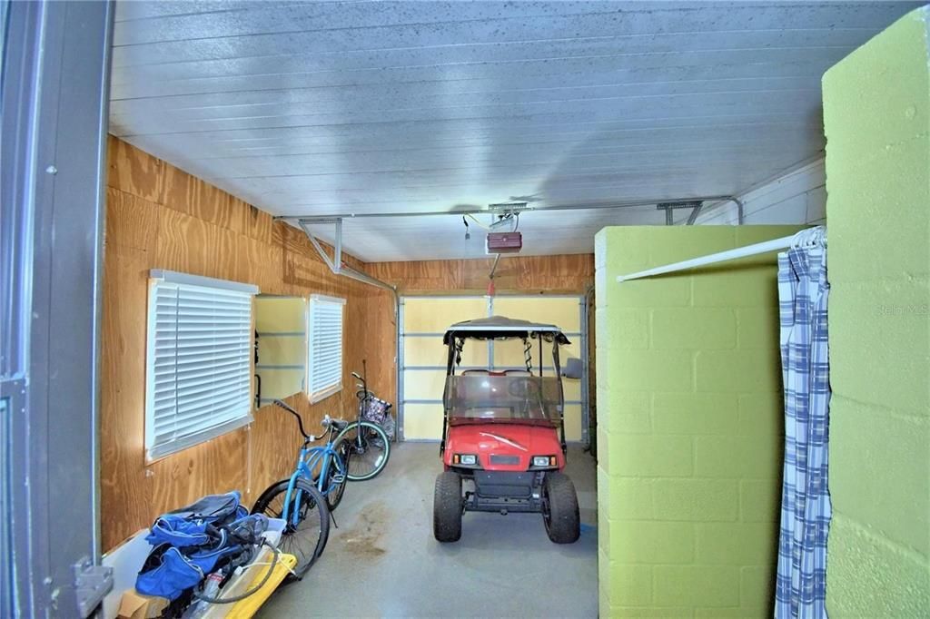 For Sale: $149,500 (2 beds, 2 baths, 1560 Square Feet)