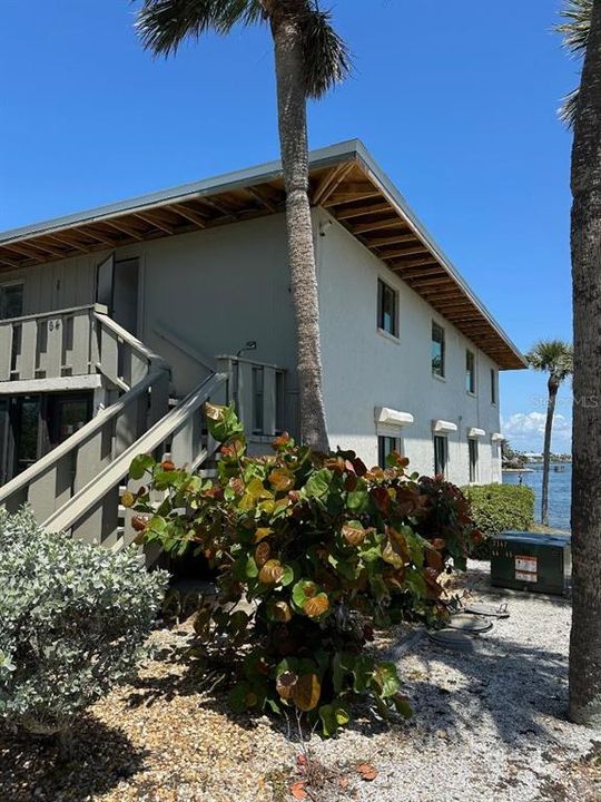 Vendido Recientemente: $585,000 (2 camas, 2 baños, 985 Pies cuadrados)