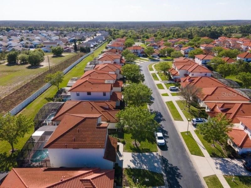 For Sale: $429,900 (4 beds, 2 baths, 2072 Square Feet)