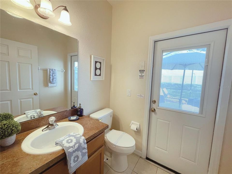 For Sale: $429,900 (4 beds, 2 baths, 2072 Square Feet)