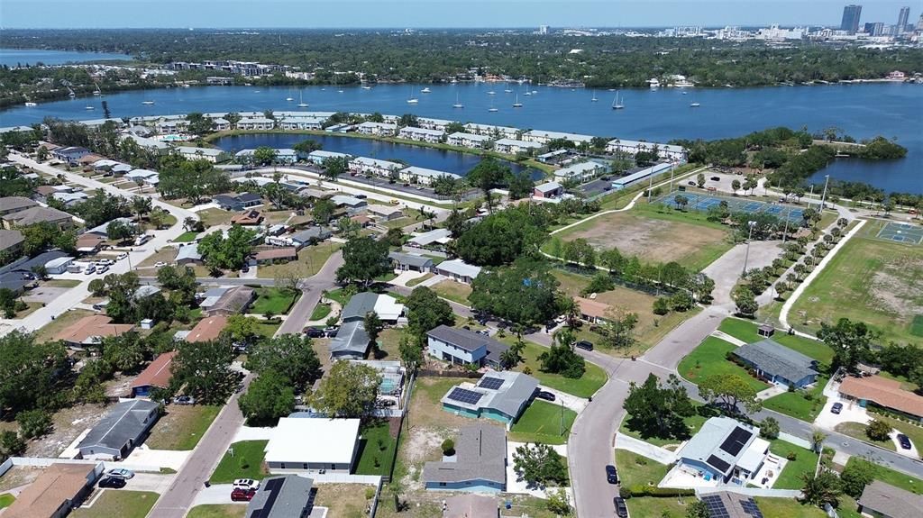 Active With Contract: $439,900 (3 beds, 2 baths, 1461 Square Feet)