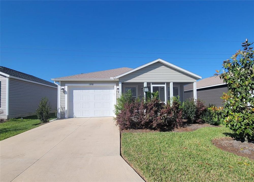 Recently Sold: $259,900 (2 beds, 2 baths, 1016 Square Feet)