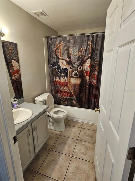 待售: $261,999 (3 贝兹, 2 浴室, 1097 平方英尺)