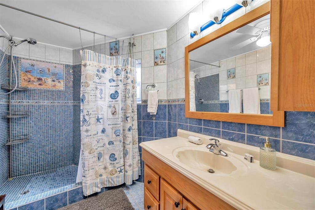 En Renta: $4,200 (3 camas, 2 baños, 2086 Pies cuadrados)