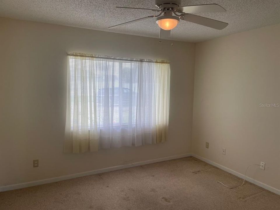 For Sale: $245,000 (2 beds, 2 baths, 1161 Square Feet)