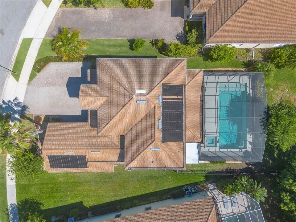 Active With Contract: $600,000 (5 beds, 3 baths, 2909 Square Feet)