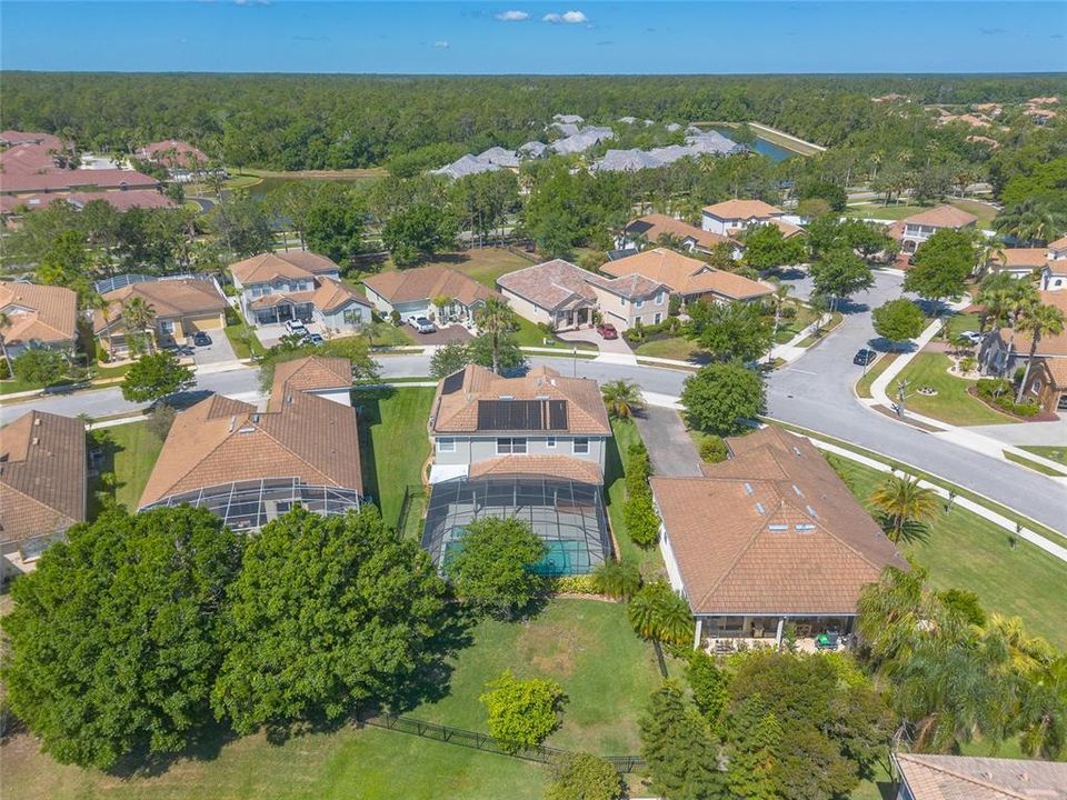 Active With Contract: $600,000 (5 beds, 3 baths, 2909 Square Feet)