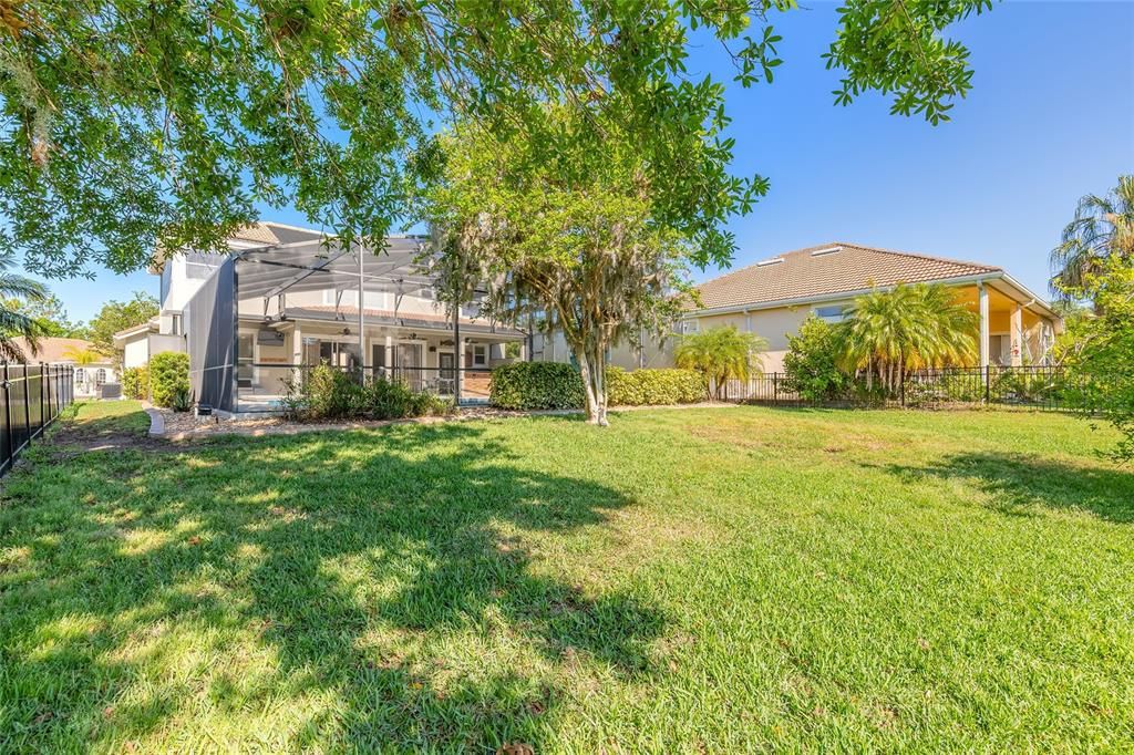 Active With Contract: $600,000 (5 beds, 3 baths, 2909 Square Feet)