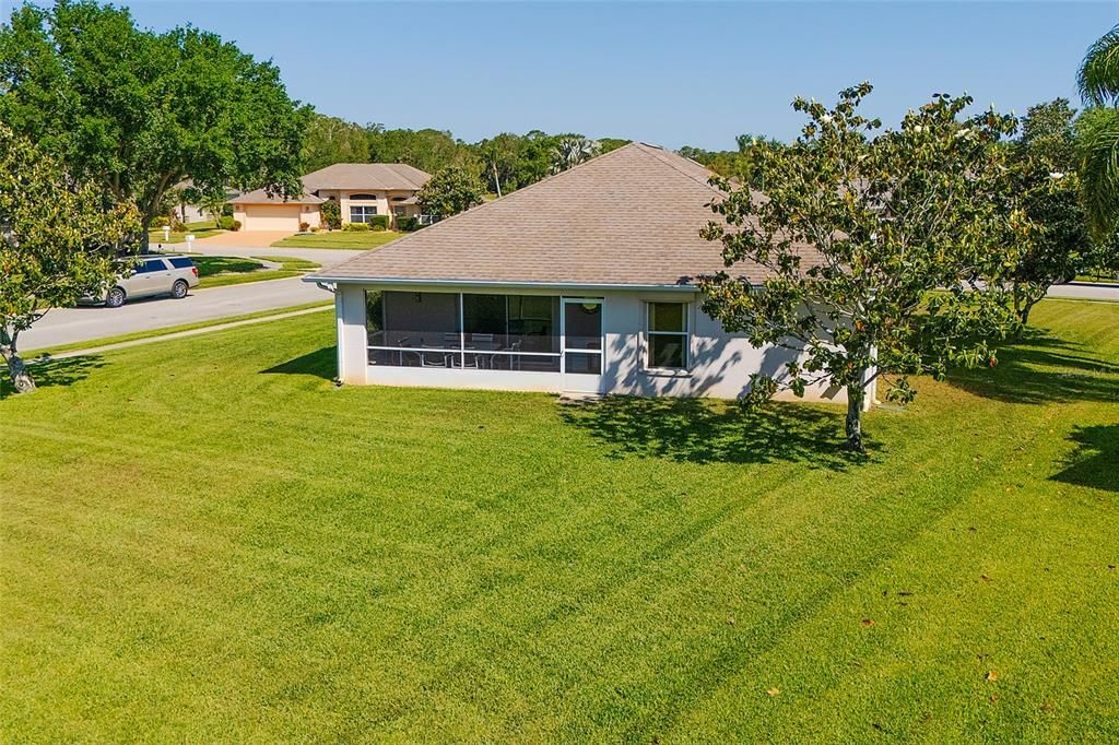 For Sale: $349,000 (3 beds, 2 baths, 1667 Square Feet)