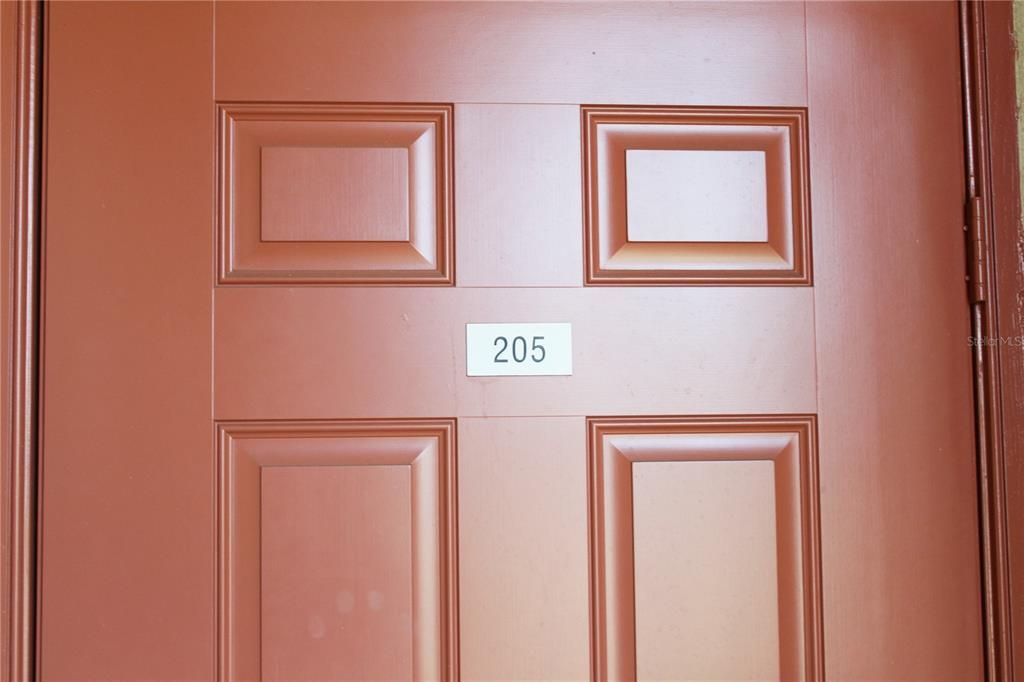 На продажу: $274,900 (2 спален, 2 ванн, 1121 Квадратных фут)