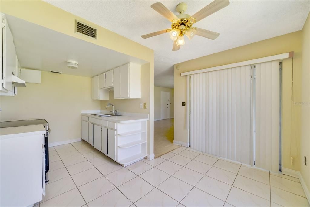 Activo con contrato: $155,000 (2 camas, 1 baños, 872 Pies cuadrados)