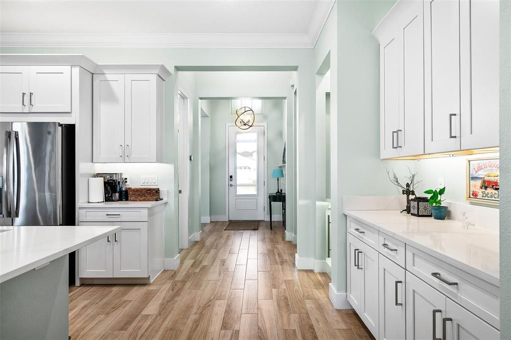 For Sale: $954,900 (3 beds, 2 baths, 2250 Square Feet)