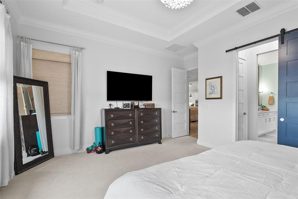 For Sale: $954,900 (3 beds, 2 baths, 2250 Square Feet)