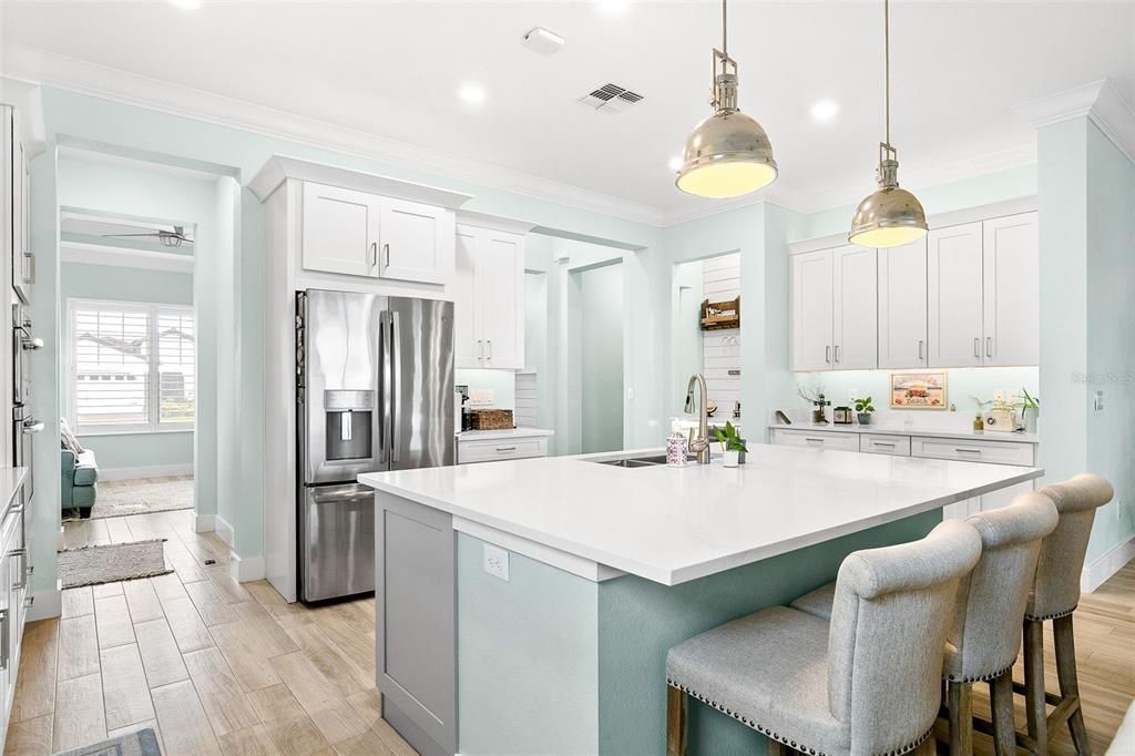 For Sale: $954,900 (3 beds, 2 baths, 2250 Square Feet)